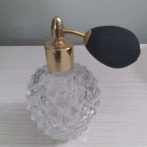 Vintage Diamond Pattern. GLASS Empty Atomizer Bottle great find!! BEAUTIFUL!